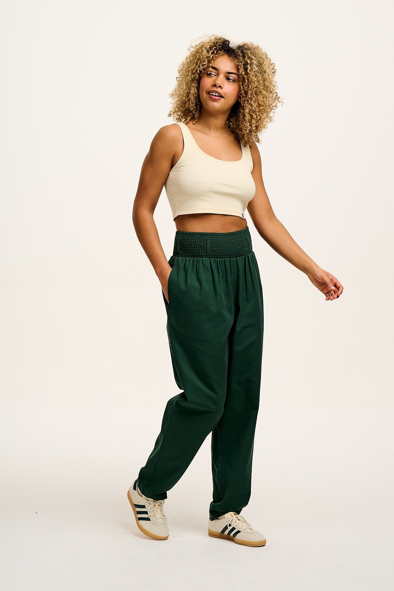Alexa - Cotton Trousers in Posy Green - Image 7