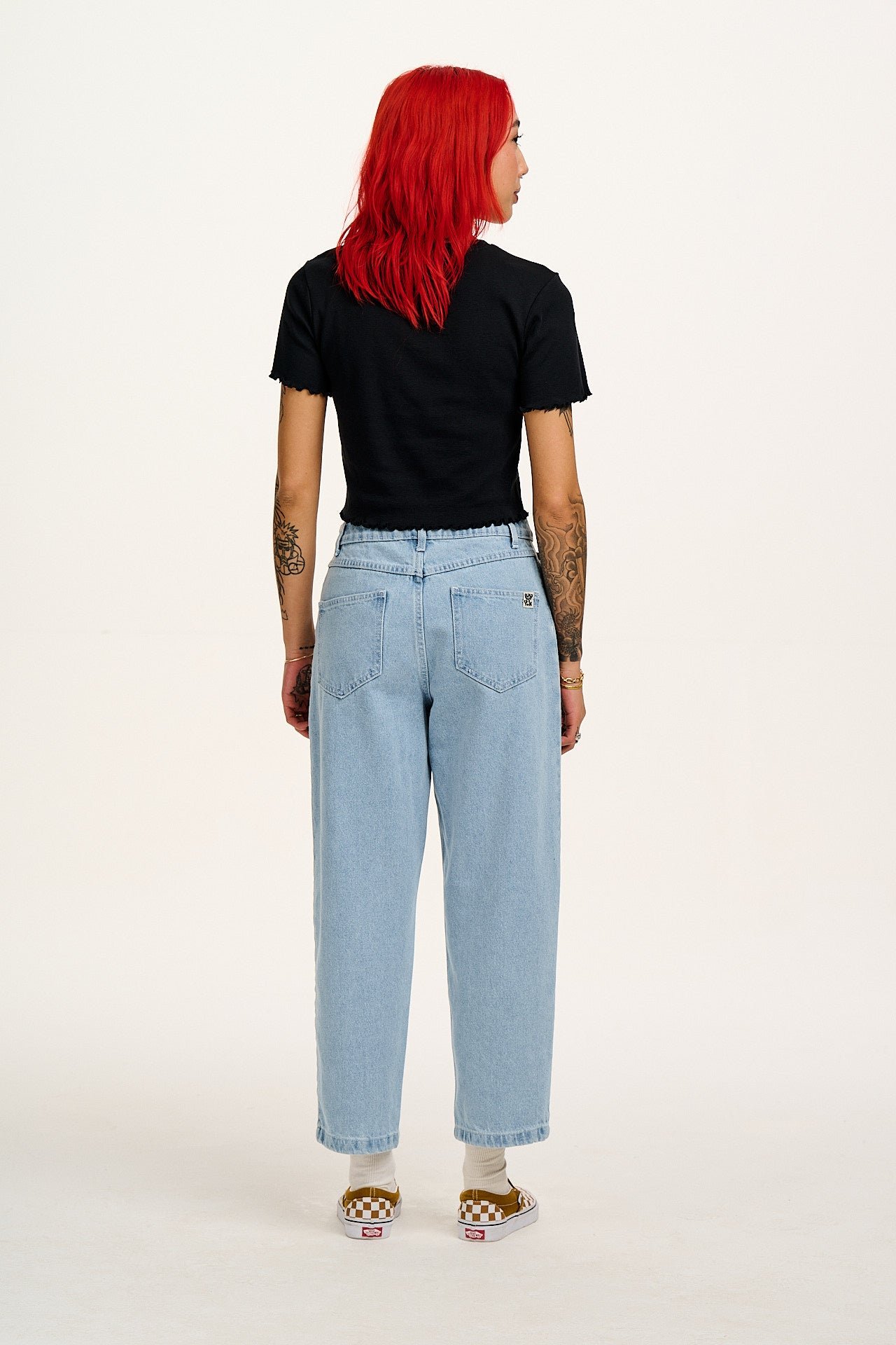 Greta - Cropped Cotton Top in Black - Image 3