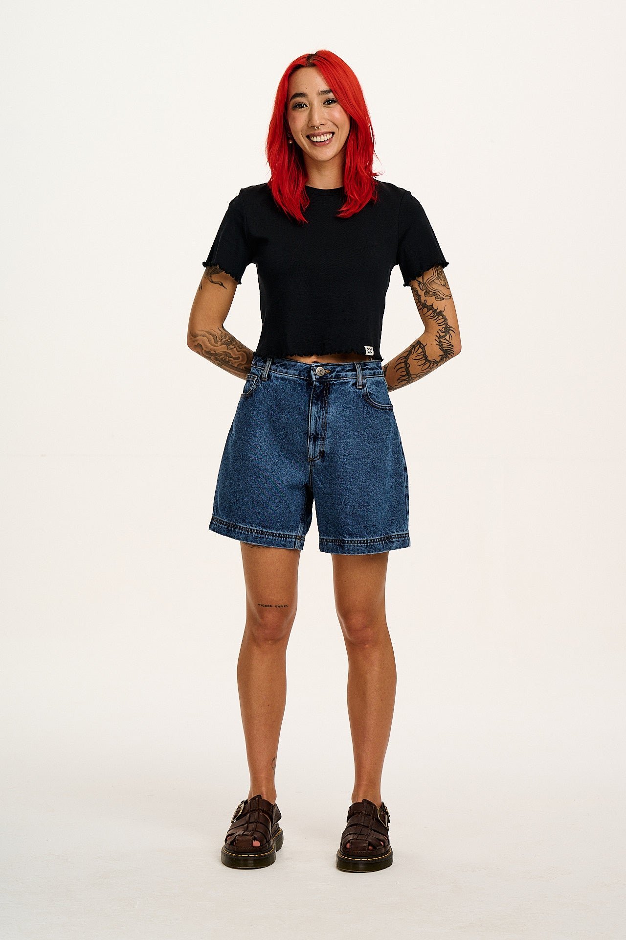 Greta - Cropped Cotton Top in Black - Image 4