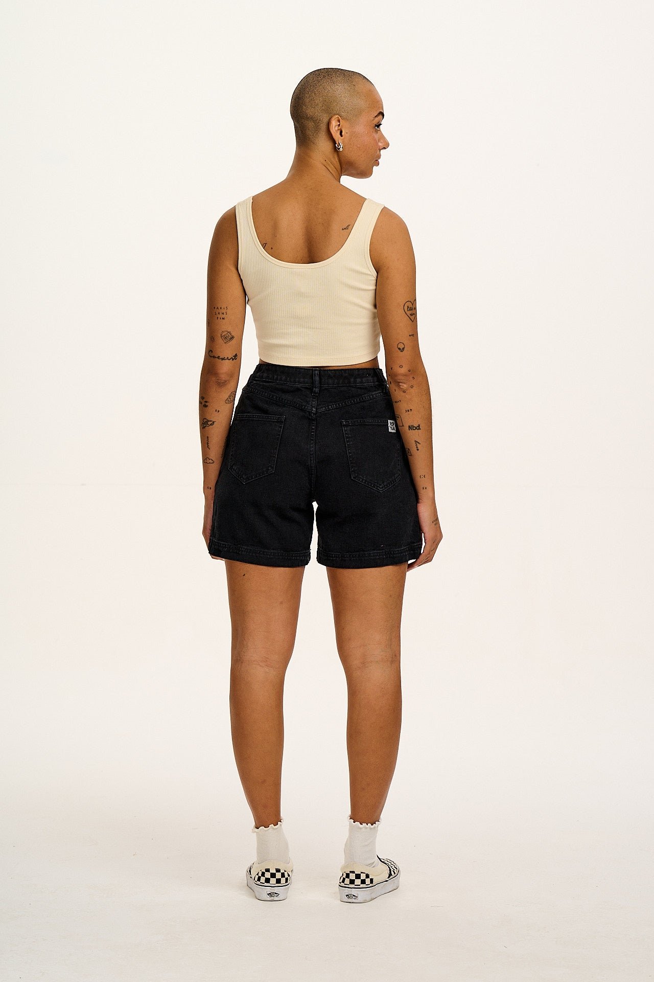 Lexi - High Waist Denim Shorts in Washed Black - Image 5