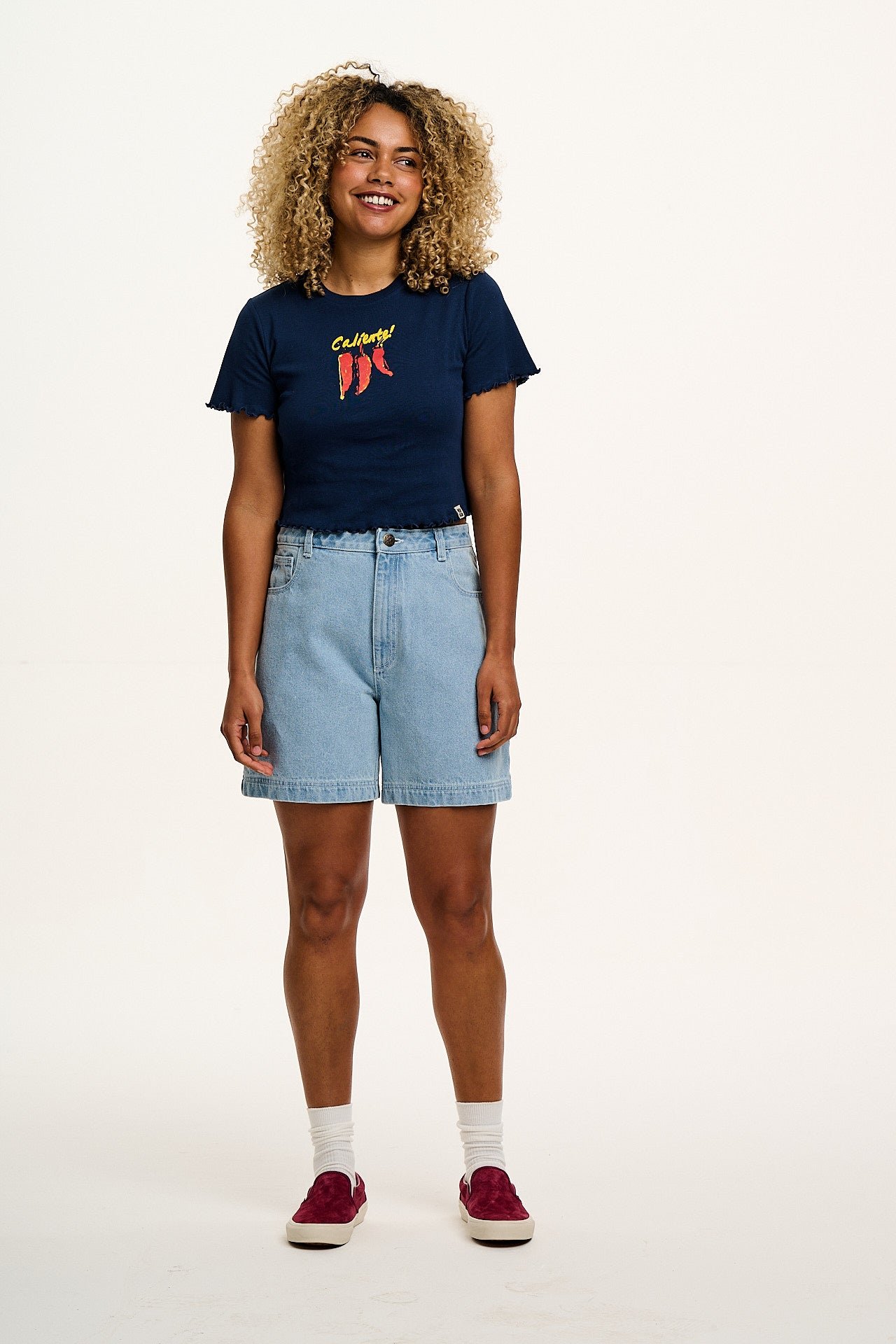 Greta - Cropped Cotton Top in Navy Caliente! Print - Image 6