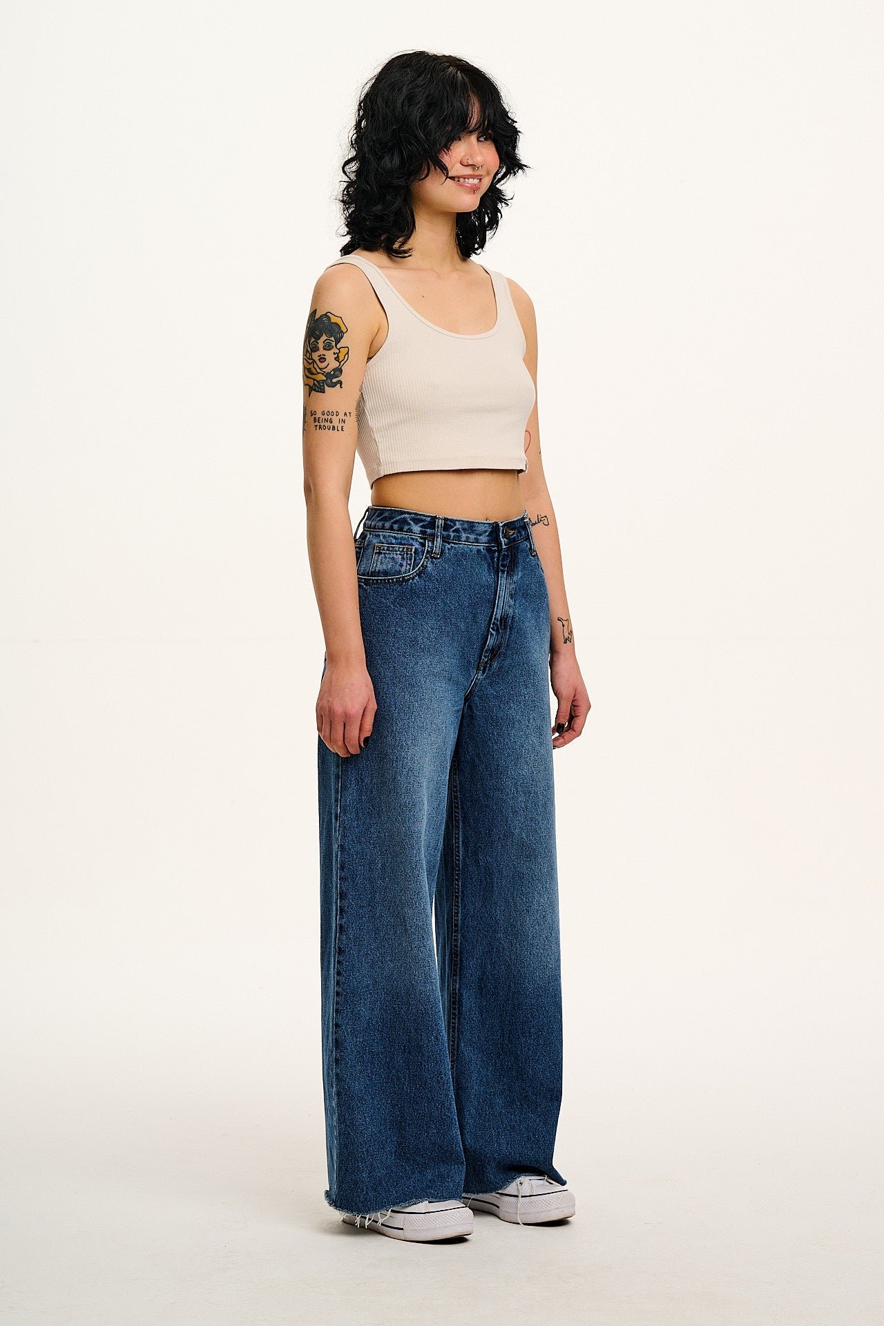 Carter - High Waisted Denim Jeans in Vintage Wash Blue - Image 4