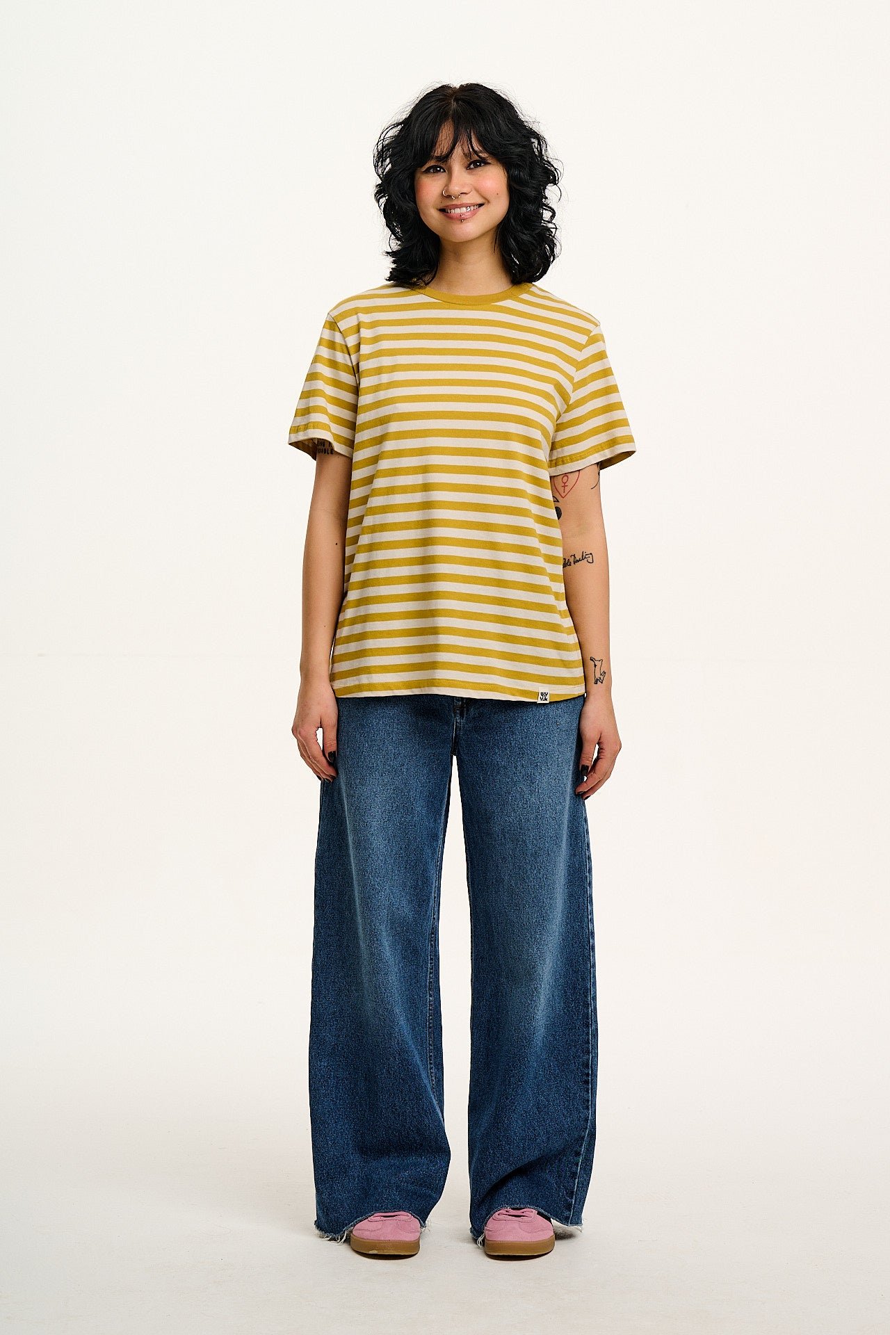 Carter - High Waisted Denim Jeans in Vintage Wash Blue - Image 11